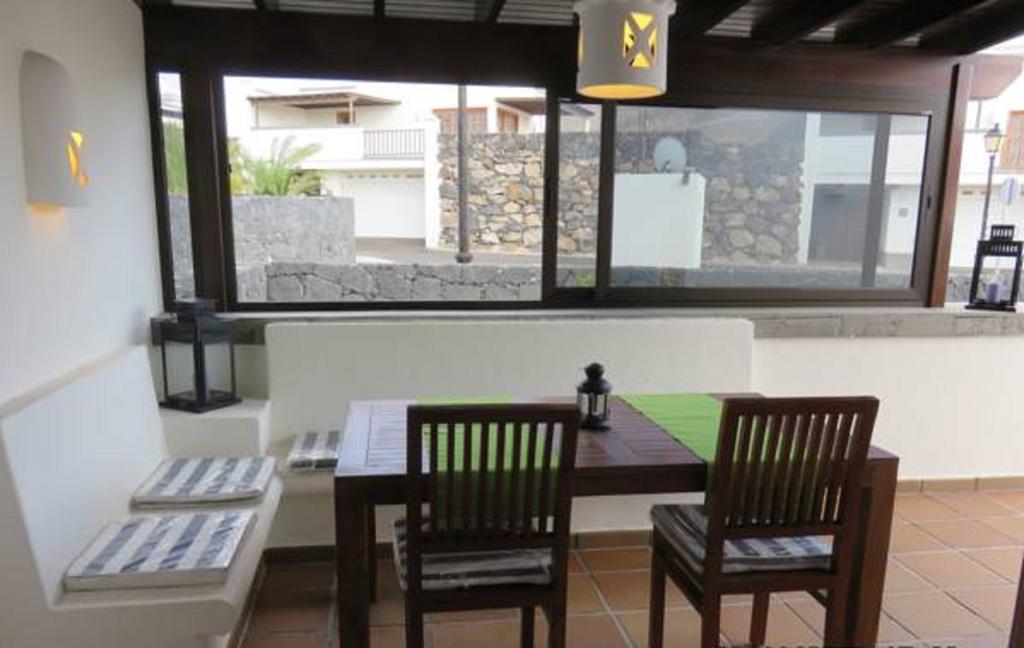 Villa Alejandro Playa Blanca  Szoba fotó